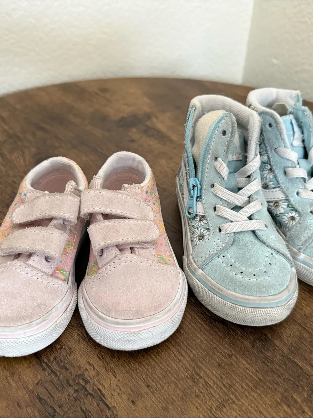 Vans Toddler Shoes - Pink Old Skool V Size 4 & Blue Sk8-Hi Zip Size 6